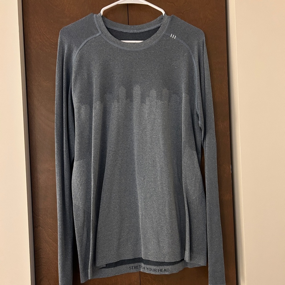 Men’s Lululemon Skyline long sleeve